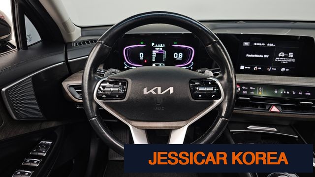 2022 Kia K8 - Thumbnail 11