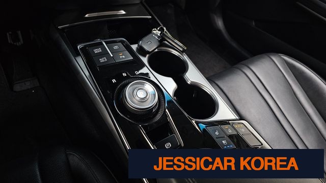 2022 Kia K8 - Thumbnail 15