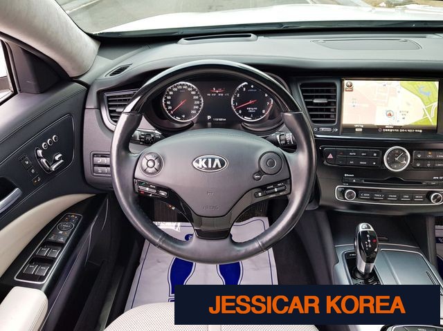 2013 Kia K9 - Thumbnail 19