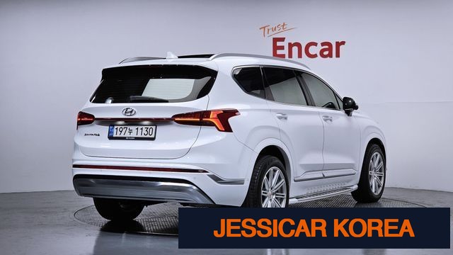 2022 Hyundai The New Santa Fe - Thumbnail 8