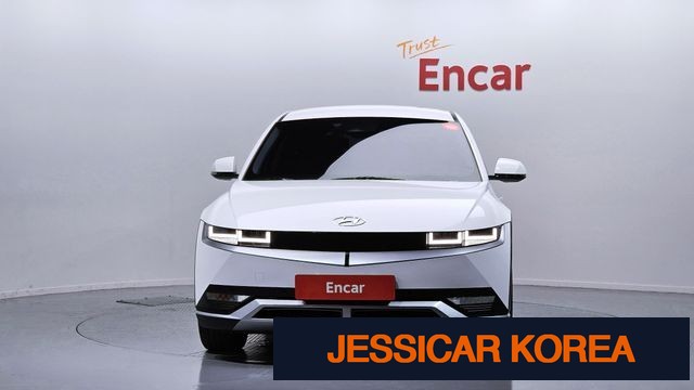 2022 Hyundai Ioniq 5 - Thumbnail 3