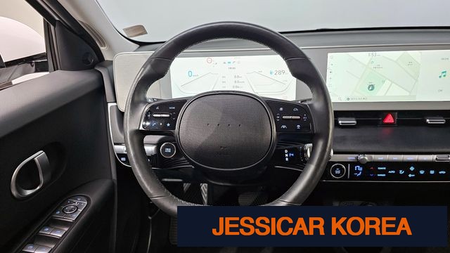 2022 Hyundai Ioniq 5 - Thumbnail 6