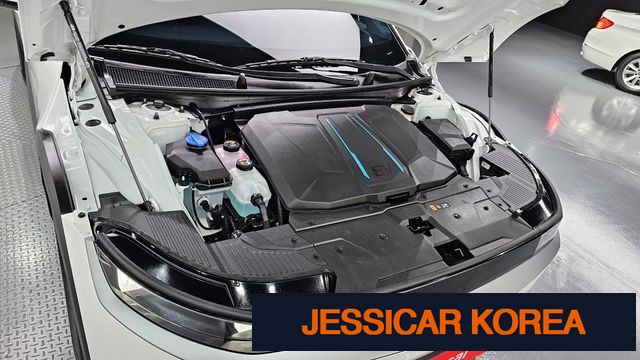 2022 Hyundai Ioniq 5 - Thumbnail 8