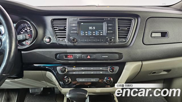 2018 Kia 올 뉴 카니발 - Thumbnail 3