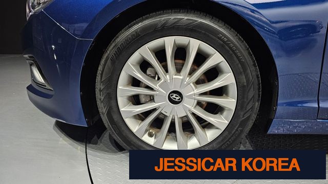 2015 Hyundai LF Sonata - Thumbnail 2