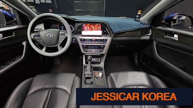 2015 Hyundai LF Sonata - Thumbnail 10