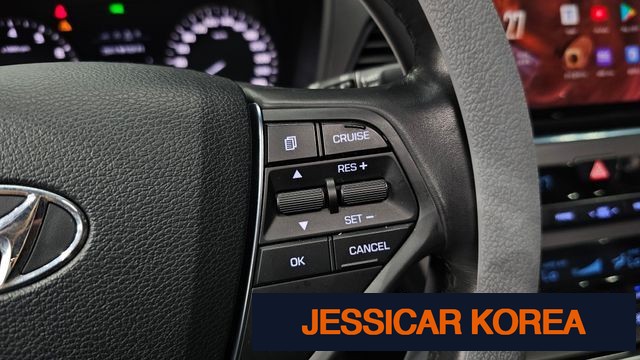 2015 Hyundai LF Sonata - Thumbnail 13