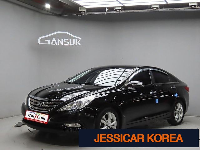 2011 Hyundai YF Sonata - Thumbnail 6