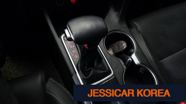 2020 Kia Sportage the bold - Thumbnail 12