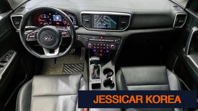 2020 Kia Sportage the bold - Thumbnail 13