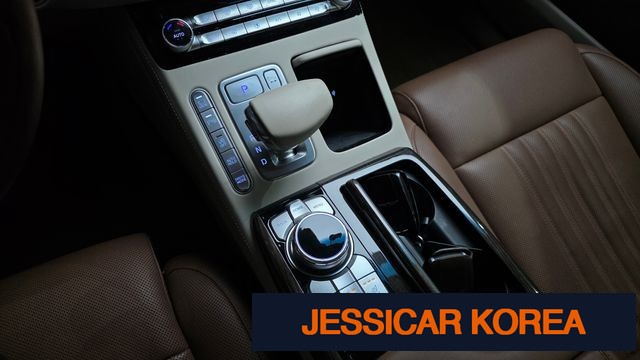 2021 Genesis G90 - Thumbnail 5