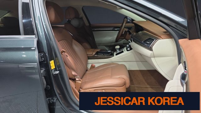 2021 Genesis G90 - Thumbnail 12