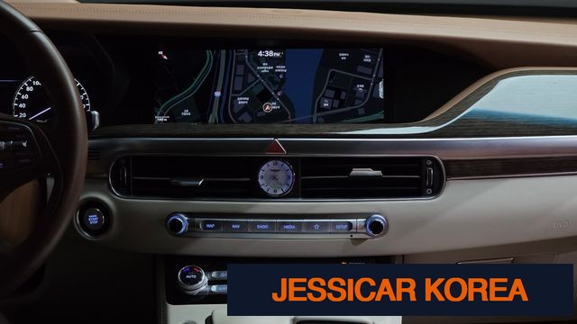 2021 Genesis G90 - Thumbnail 13