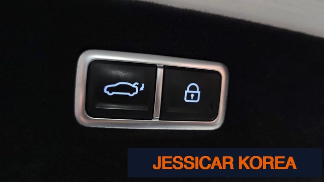 2023 Genesis G90 (RS4) - Thumbnail 14