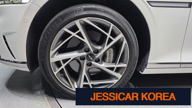 2023 Genesis G90 (RS4) - Thumbnail 15