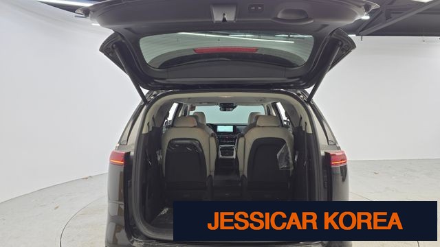 2022 Kia Carnival 4th Gen - Thumbnail 13