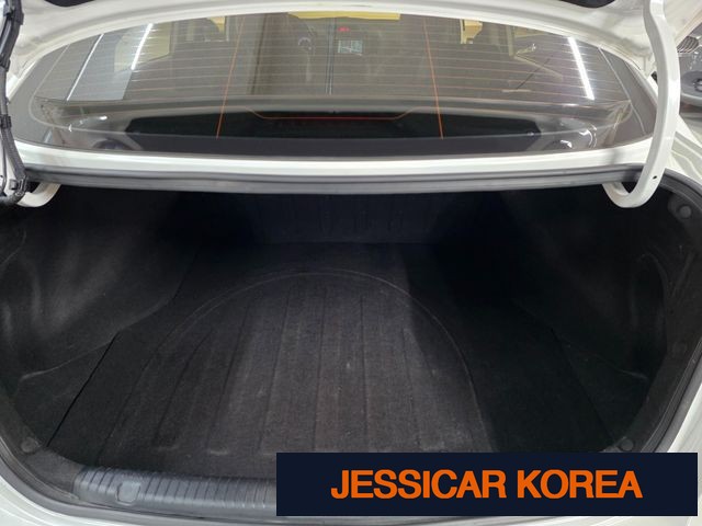 2013 Kia K3 - Thumbnail 20