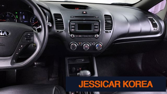 2016 Kia The New K3 - Thumbnail 15