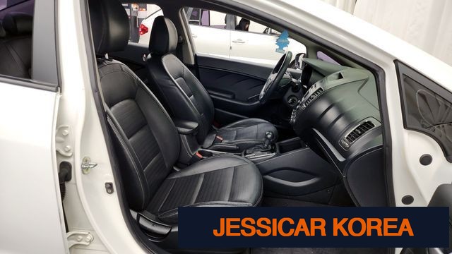 2016 Kia The New K3 - Thumbnail 17