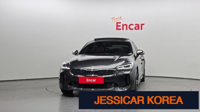 2020 Kia Stinger - Thumbnail 8