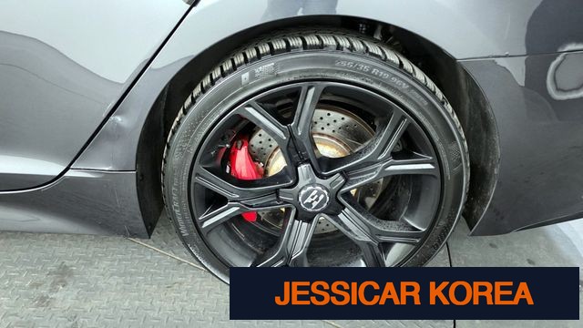 2020 Kia Stinger - Thumbnail 19