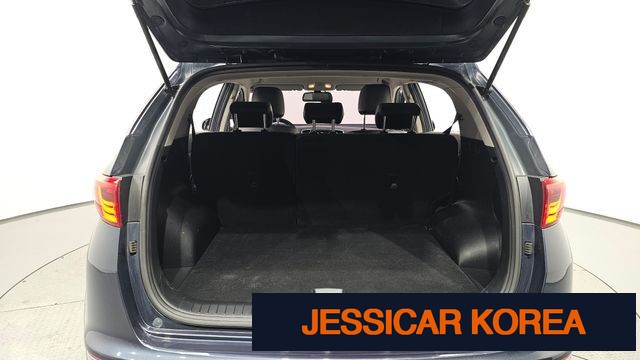 2018 Kia Sportage 4th generation - Thumbnail 3