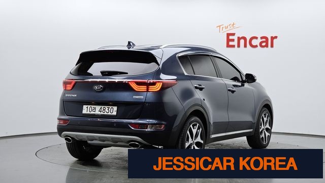 2018 Kia Sportage 4th generation - Thumbnail 4