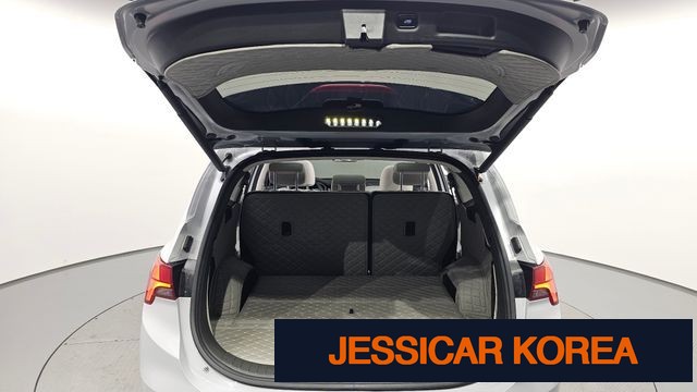 2021 Hyundai The New Santa Fe - Thumbnail 8