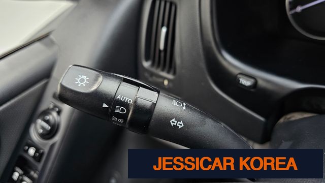 2017 Hyundai Grand Starex - Thumbnail 2