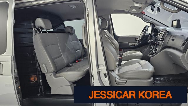 2017 Hyundai Grand Starex - Thumbnail 5
