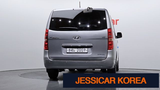 2017 Hyundai Grand Starex - Thumbnail 10