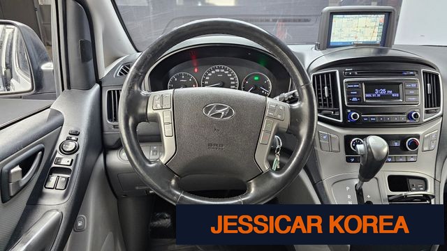 2017 Hyundai Grand Starex - Thumbnail 11