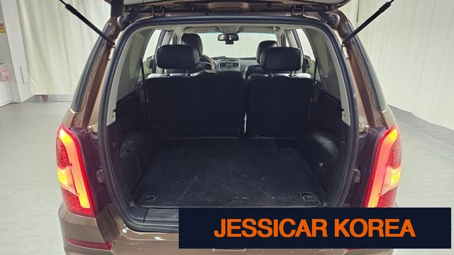 2016 KG Mobility Rexton W - Thumbnail 3