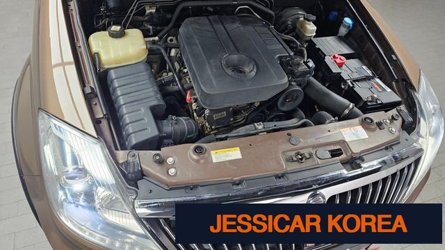 2016 KG Mobility Rexton W - Thumbnail 9