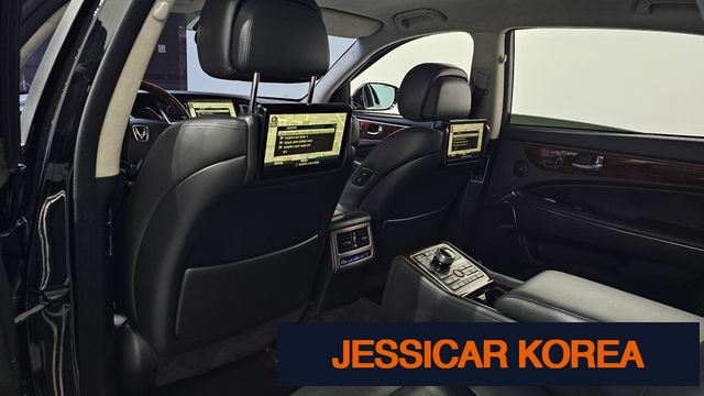 2015 Hyundai Equus (new model) - Thumbnail 4