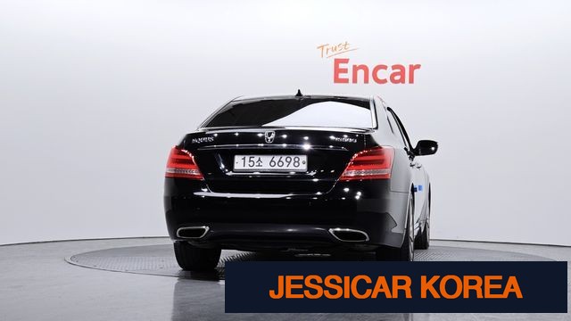 2015 Hyundai Equus (new model) - Thumbnail 9