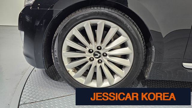 2015 Hyundai Equus (new model) - Thumbnail 10