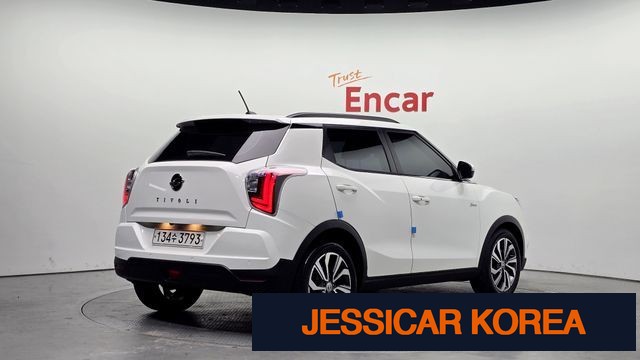 2022 KG Mobility Very New Tivoli - Thumbnail 7