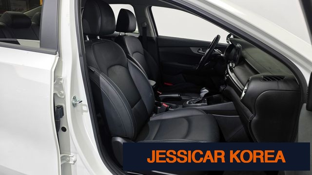 2021 Kia All new K3 - Thumbnail 12