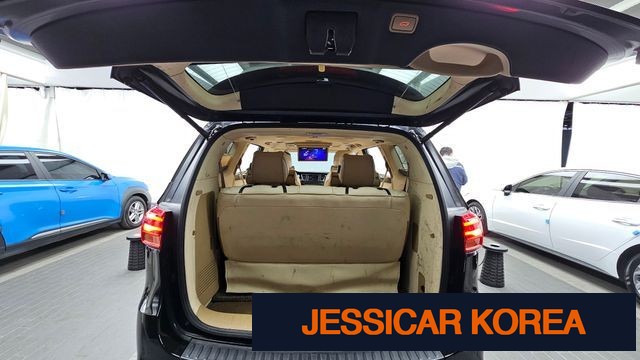 2019 Kia The New Carnival - Thumbnail 14