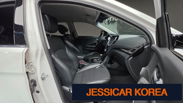 2013 Hyundai Santa Fe DM - Thumbnail 9