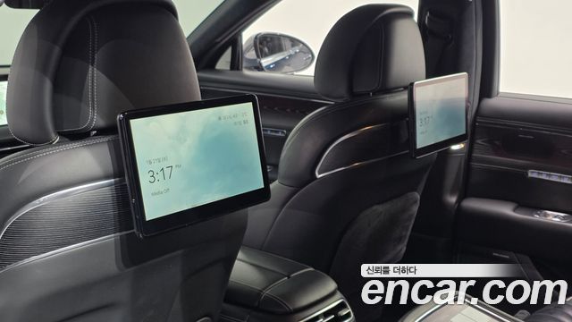 2022 Genesis G90 (RS4) - Thumbnail 11