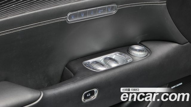2022 Genesis G90 (RS4) - Thumbnail 12