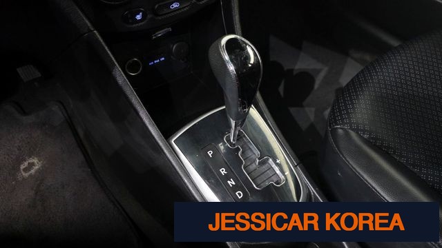 2012 Hyundai Accent (new model) - Thumbnail 19