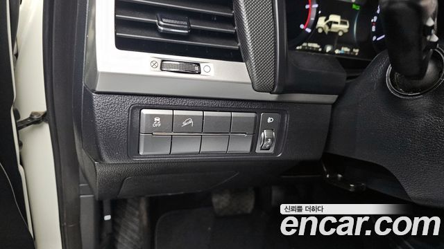 2019 KG Mobility 렉스턴 스포츠 - Thumbnail 14