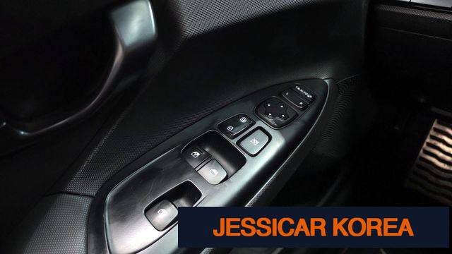 2022 Hyundai Veloster (JS) - Thumbnail 19