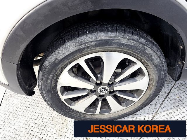 2014 KG Mobility New Korando C - Thumbnail 7