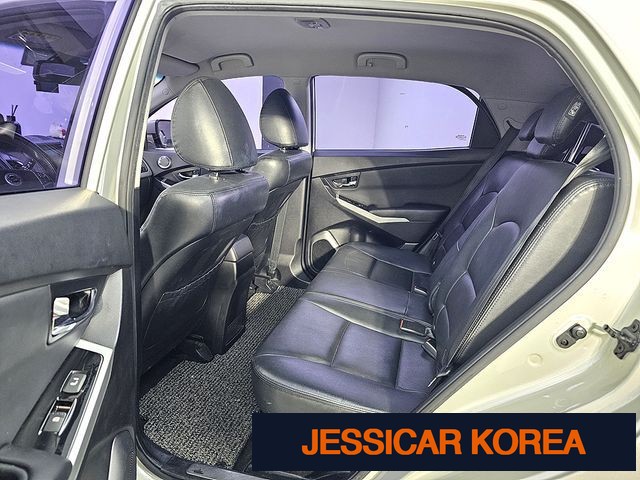 2014 KG Mobility New Korando C - Thumbnail 17