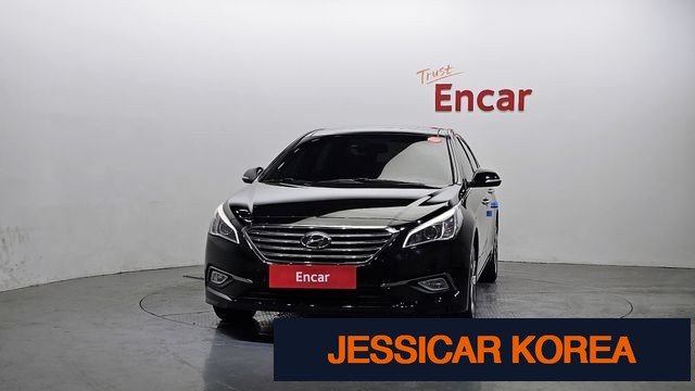 2015 Hyundai LF Sonata - Thumbnail 6