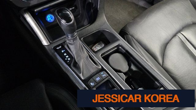 2015 Hyundai LF Sonata - Thumbnail 11